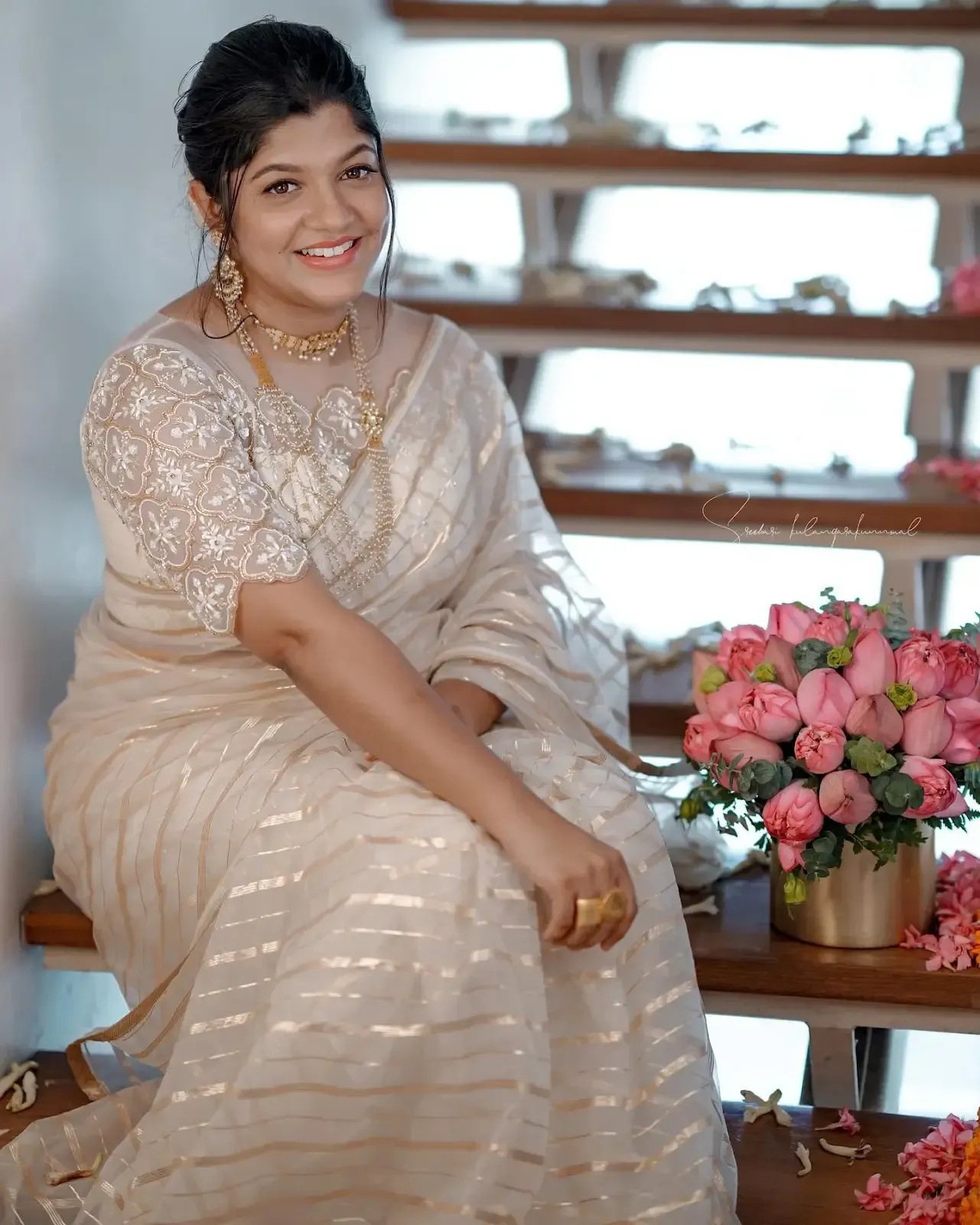 Indian Actress Aparna Balamurali Pics in Traditional White Saree